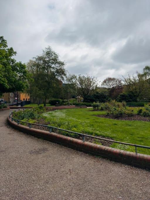 Cosy Flat Near Tower Bridge And Shard Appartamento