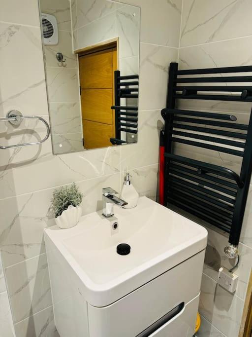 Appartamento Cosy Flat Near Tower Bridge And Shard Londra