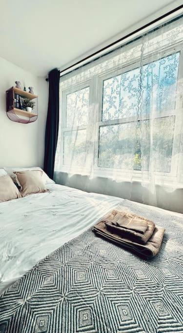 Cosy Flat Near Tower Bridge And Shard * Londra
