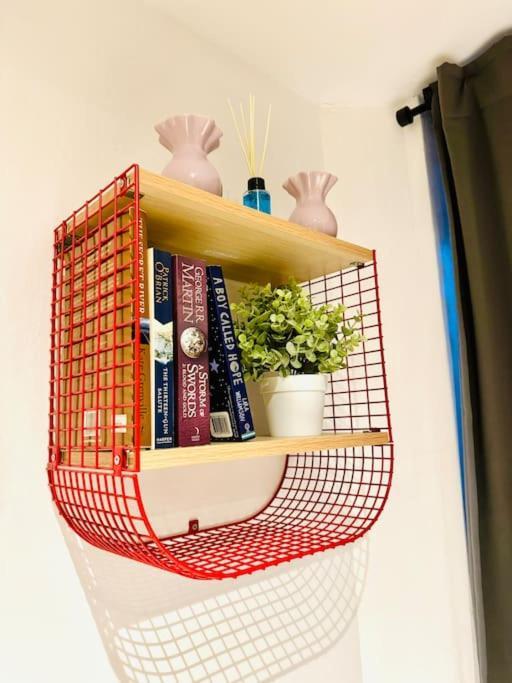 Cosy Flat Near Tower Bridge And Shard *